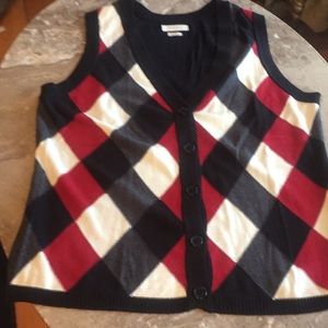 Button down light weight sweater vest. Med.